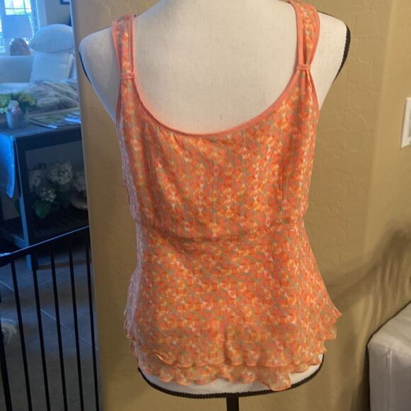 Sigrid Olsen Peach Tank Top - Size 6. Adorable to wear with shorts or capris. - Picture 2 of 7